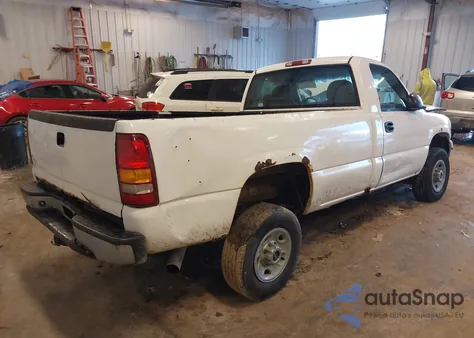 2002 GMC Sierra 2500Hd Standard from USA, damaged, VIN 1GTHC24U72Z180644